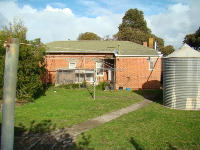 46 Seaview  Road, Victor Harbor SA 5211