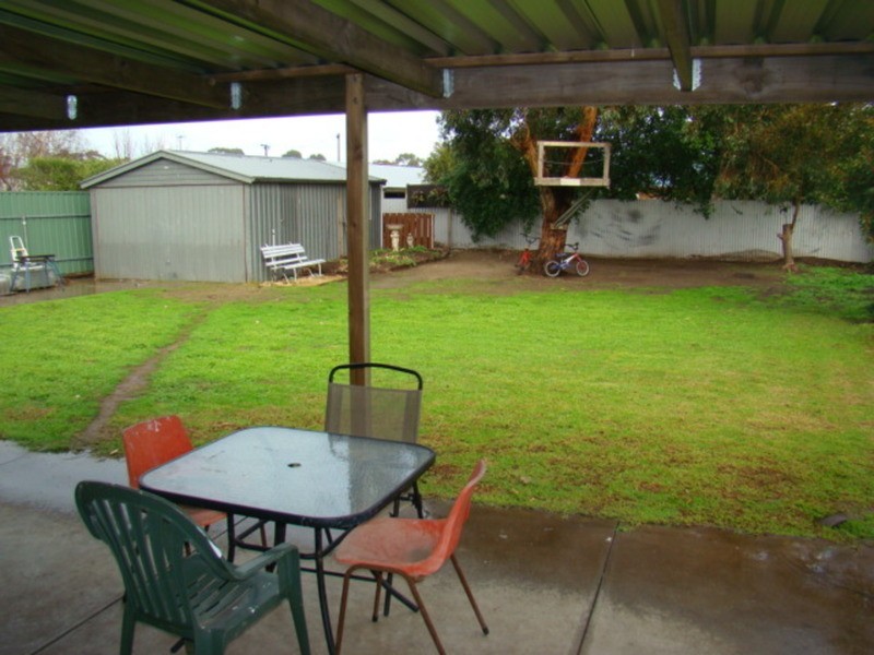 17  David  Street, Mccracken SA 5211