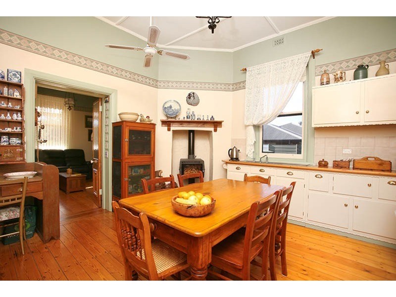 55 Hill Street, Victor Harbor SA 5211