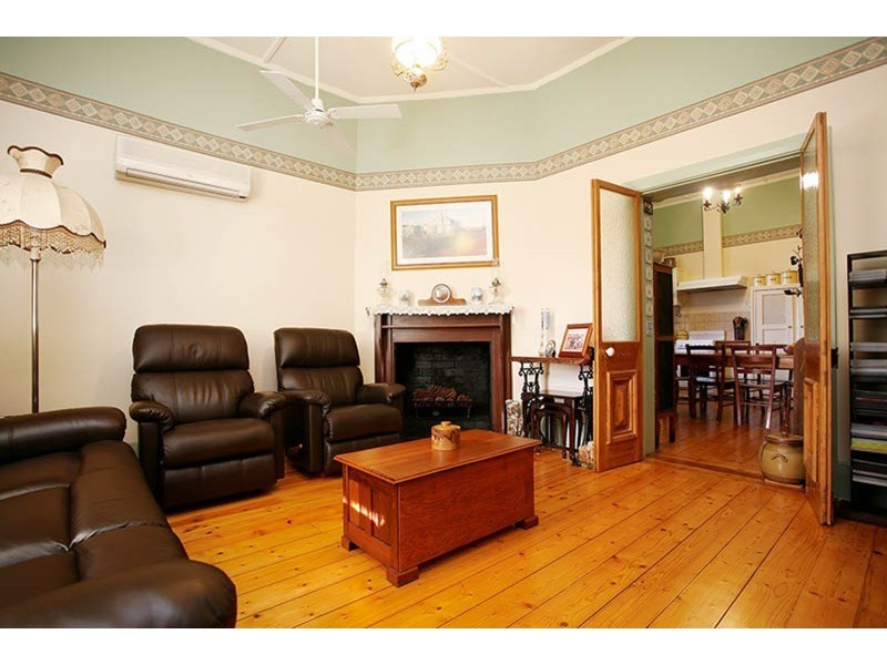 55 Hill Street, Victor Harbor SA 5211