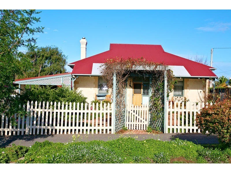 55 Hill Street, Victor Harbor SA 5211