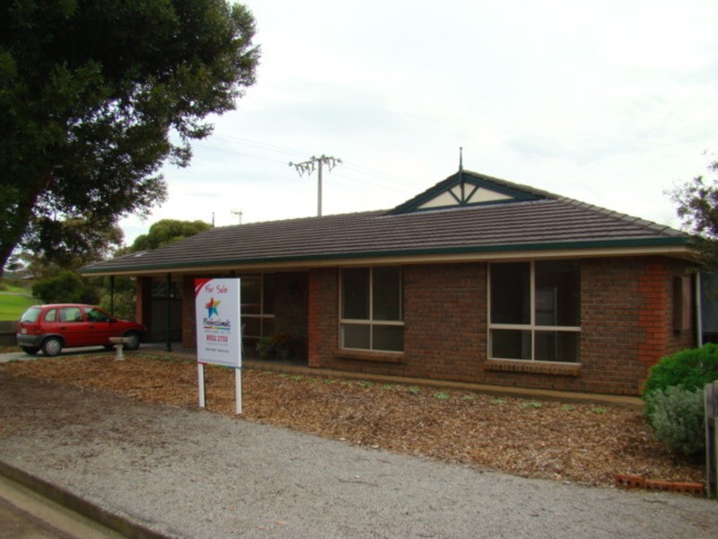 18 Henry  Street, Port Elliot SA 5212