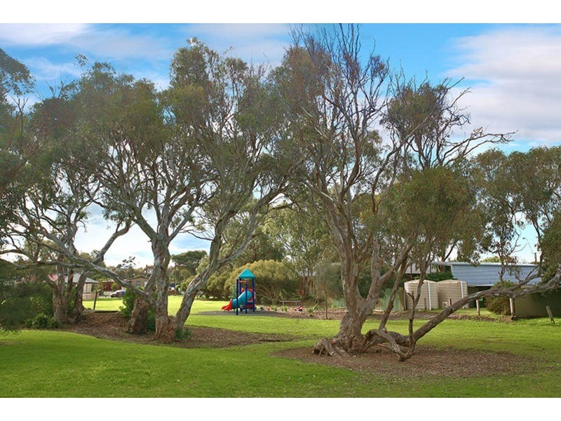 18 Henry  Street, Port Elliot SA 5212