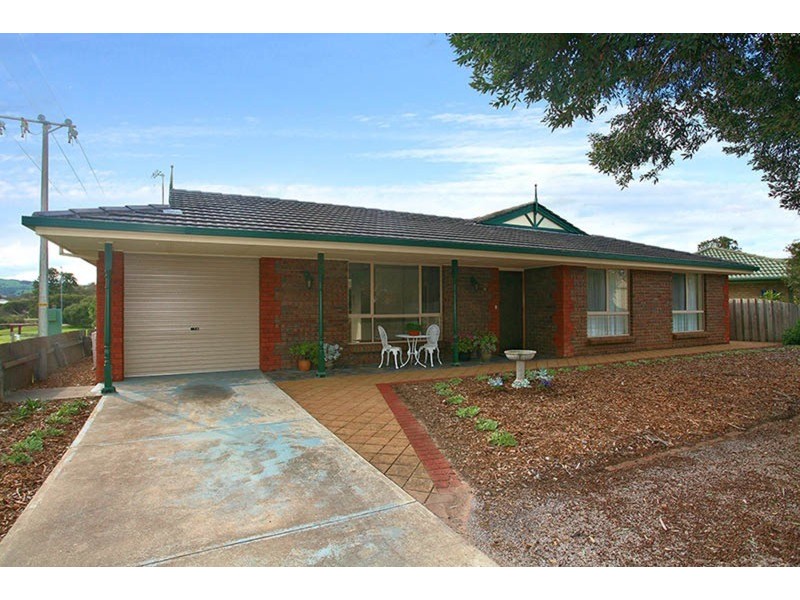 18 Henry  Street, Port Elliot SA 5212