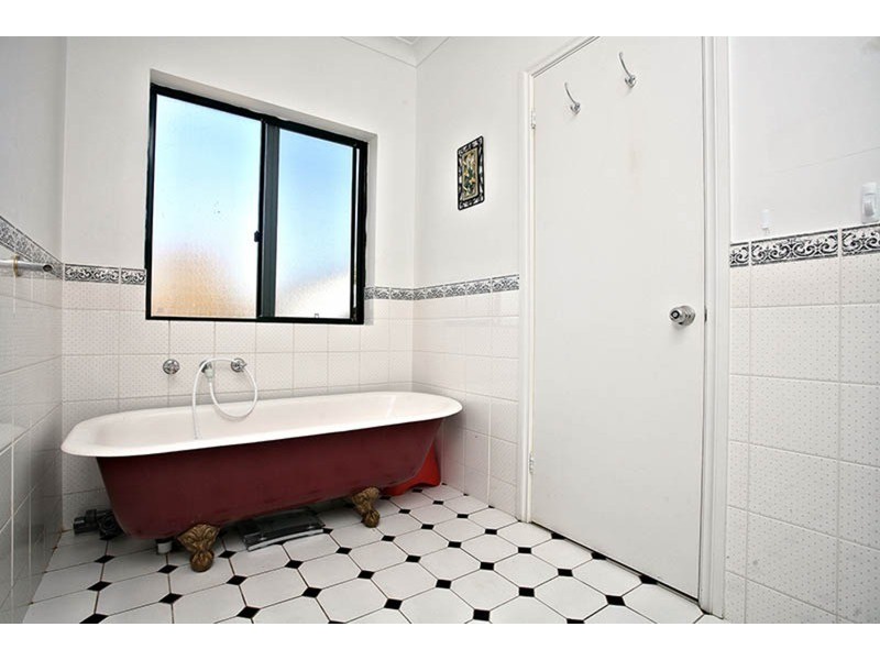 112 Glassenbury Drive, Encounter Bay SA 5211