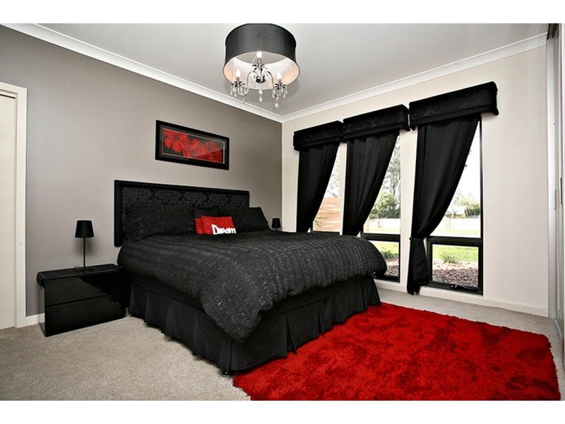 7 Carlyle  Street, Victor Harbor SA 5211