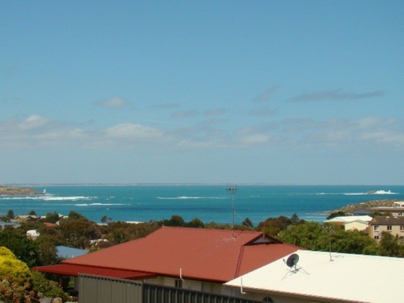 24 Humpback Road, Encounter Bay SA 5211