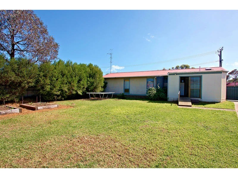 6 Lamont Road, Mccracken SA 5211