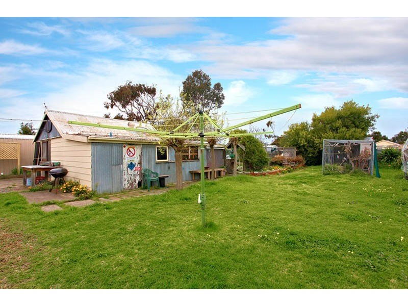22 Churchill Road, Victor Harbor SA 5211