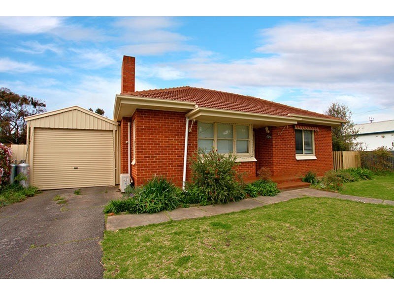 22 Churchill Road, Victor Harbor SA 5211