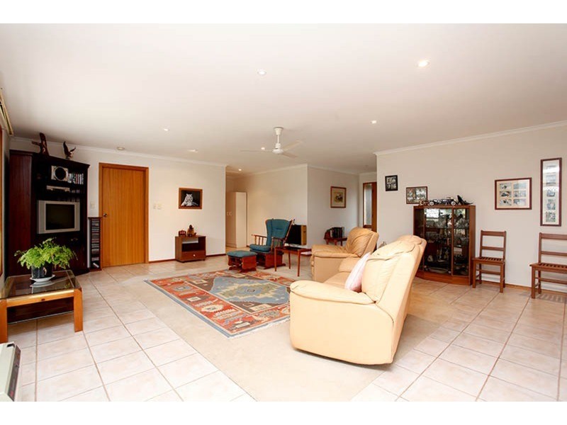 11 Agnes Gillespie Drive, Hayborough SA 5211