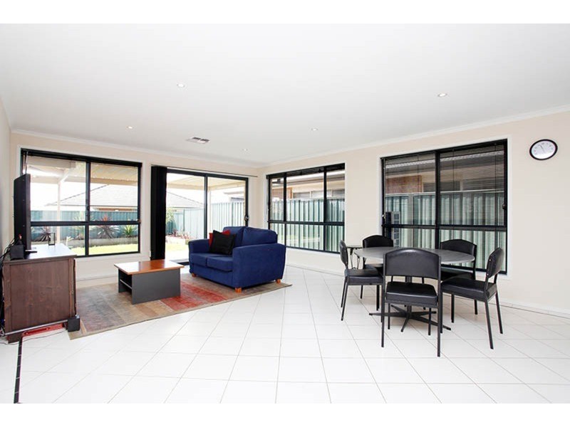 14 Allen  Street, Encounter Bay SA 5211