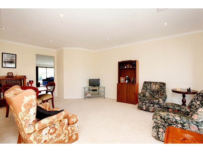 14 Allen  Street, Encounter Bay SA 5211