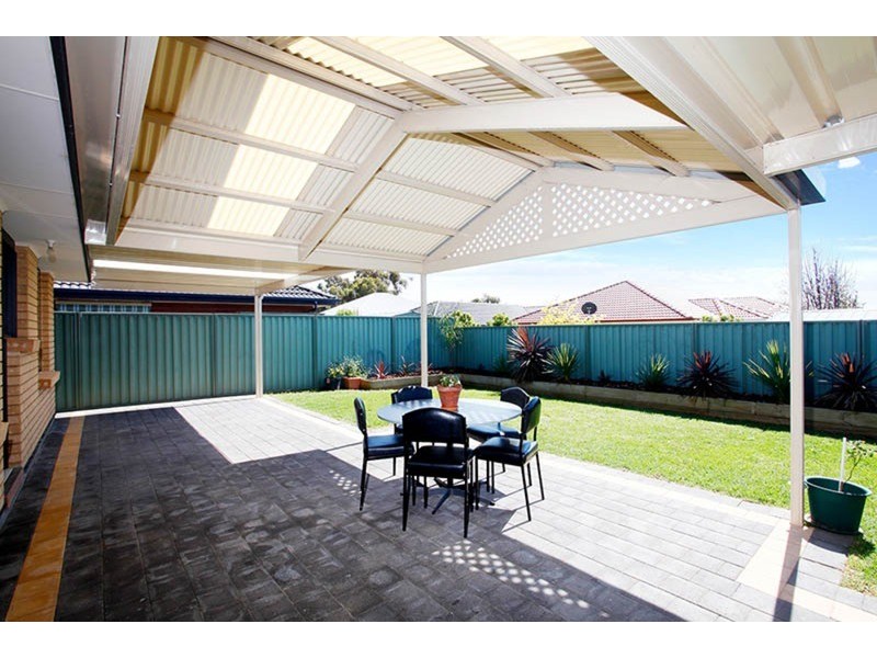 14 Allen  Street, Encounter Bay SA 5211