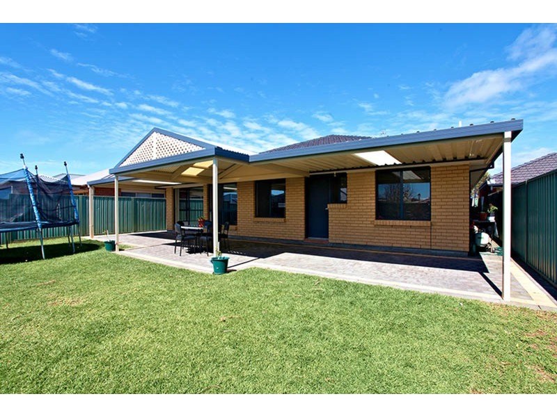 14 Allen  Street, Encounter Bay SA 5211