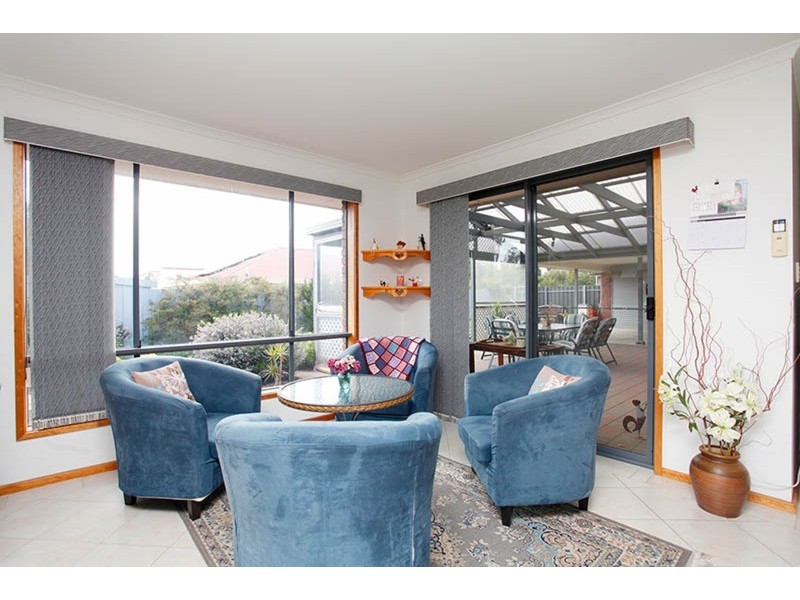 5 Humberstone  Avenue, Hayborough SA 5211