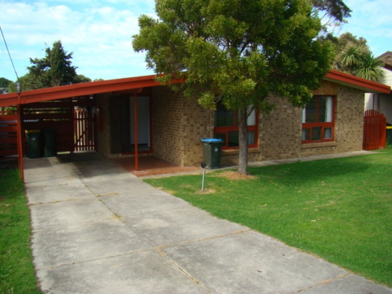 68 Sutherland Avenue, Hayborough SA 5211