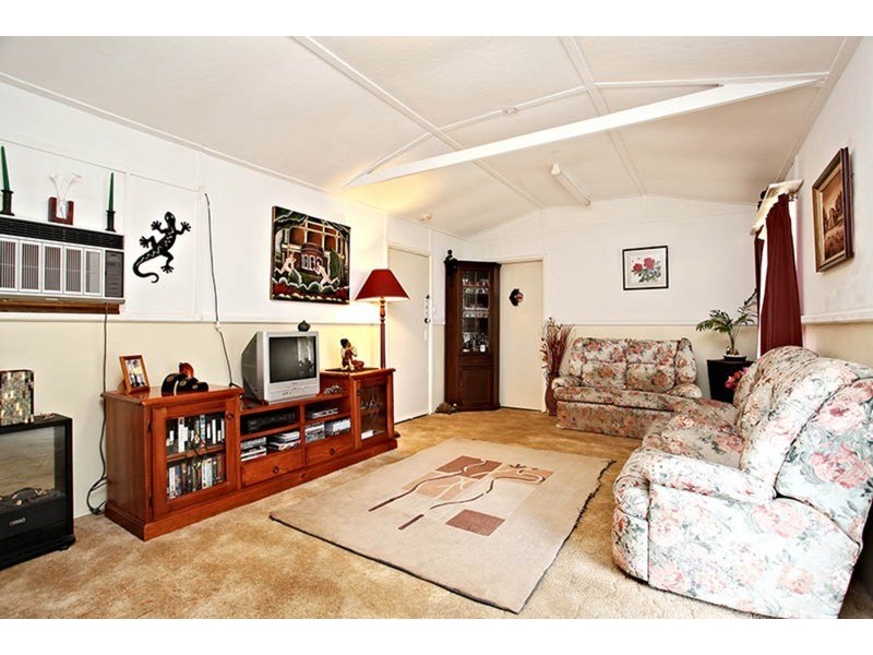 9 Blackfriars Road, Port Elliot SA 5212