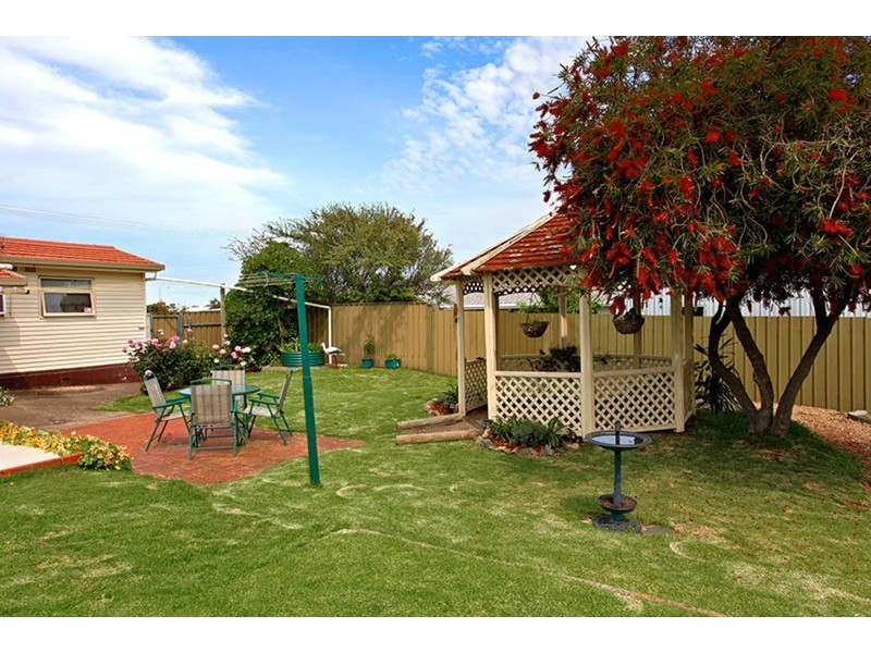9 Blackfriars Road, Port Elliot SA 5212