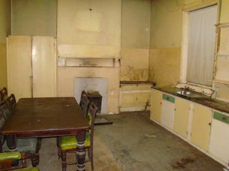 9 Russell Street, Encounter Bay SA 5211