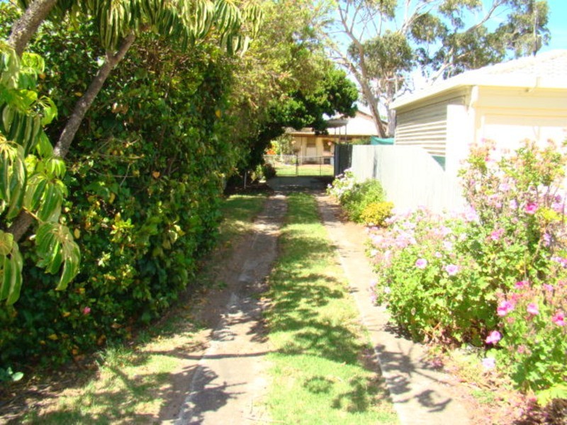 11 Graham Street, Victor Harbor SA 5211