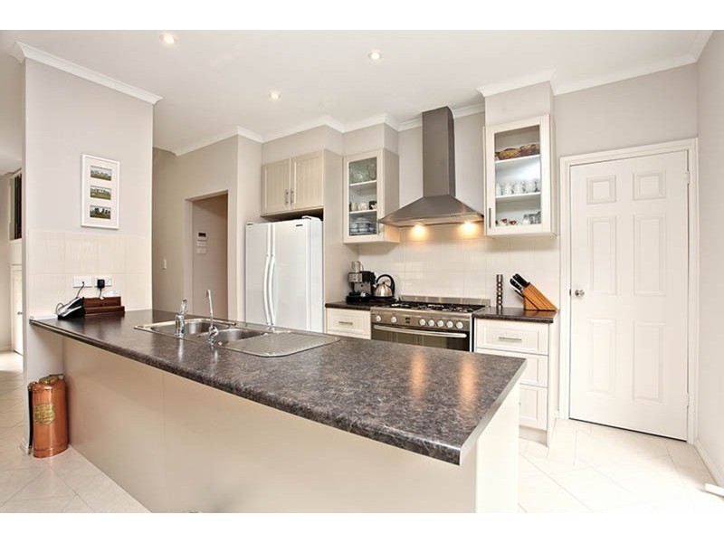 21 Stonehut Circuit, Encounter Bay SA 5211