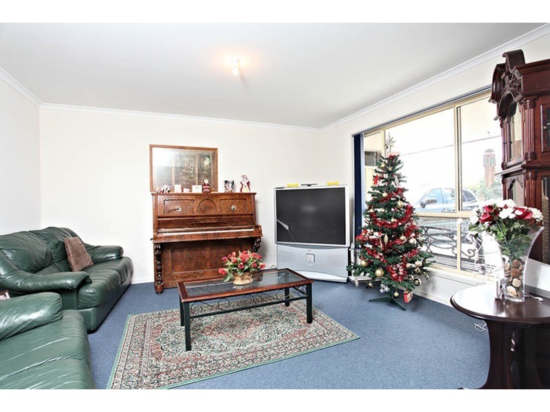 7 Higgins  Street, Encounter Bay SA 5211
