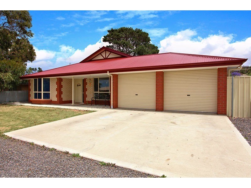 7 Higgins  Street, Encounter Bay SA 5211