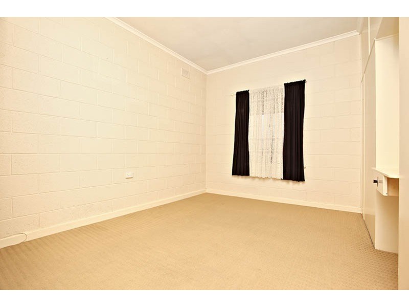 13 Forrest Street, Victor Harbor SA 5211