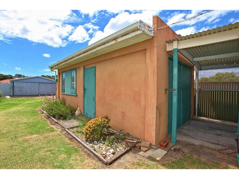 13 Forrest Street, Victor Harbor SA 5211