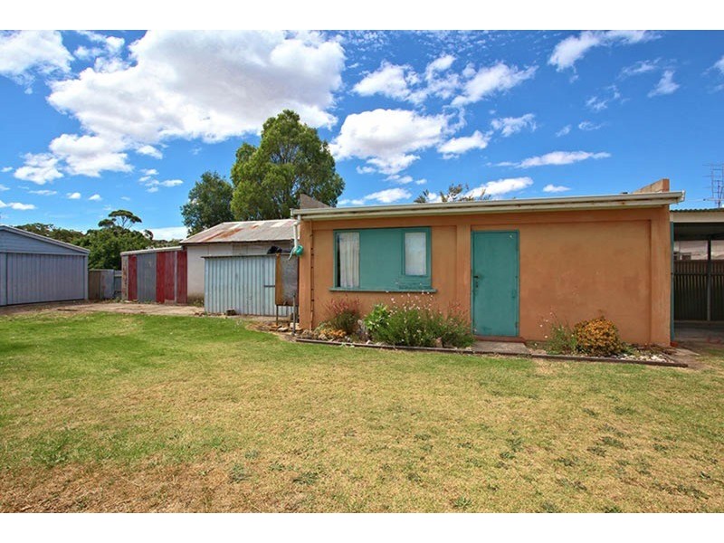 13 Forrest Street, Victor Harbor SA 5211