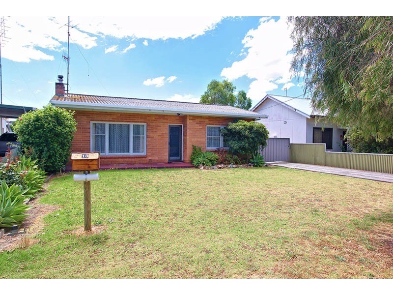 13 Forrest Street, Victor Harbor SA 5211