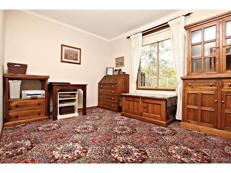 8 Davoren Court, Victor Harbor SA 5211