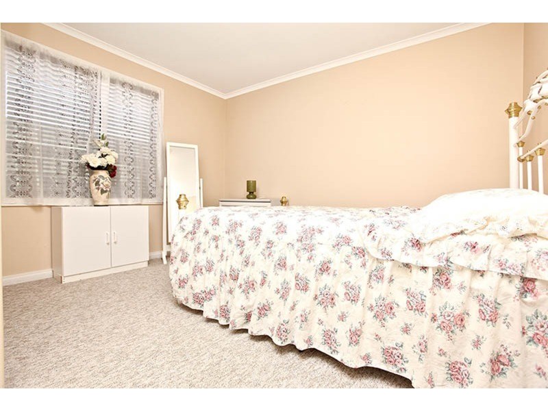 27 Rymill Avenue, Encounter Bay SA 5211