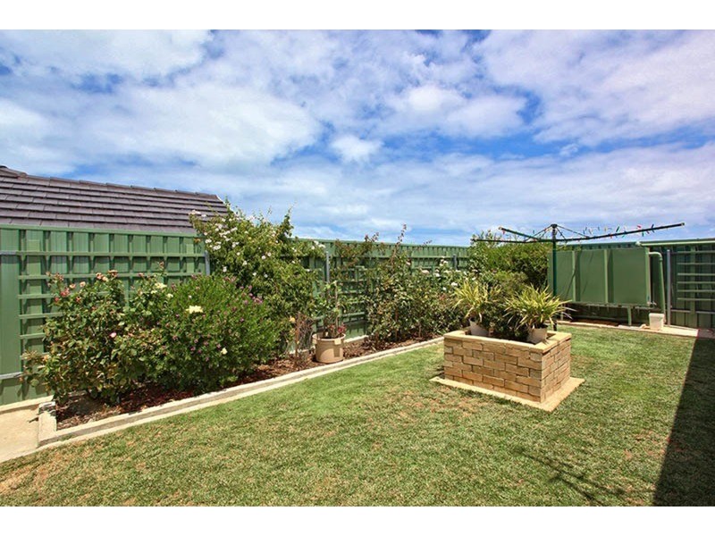 27 Rymill Avenue, Encounter Bay SA 5211