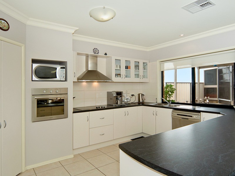 122 Excelsior Parade, Hindmarsh Island SA 5214