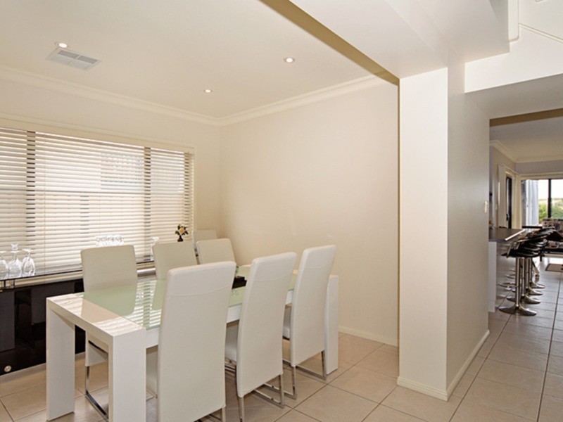 122 Excelsior Parade, Hindmarsh Island SA 5214