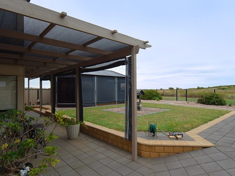 122 Excelsior Parade, Hindmarsh Island SA 5214
