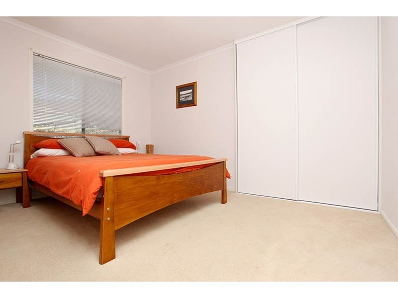 4 Laurie Avenue, Encounter Bay SA 5211