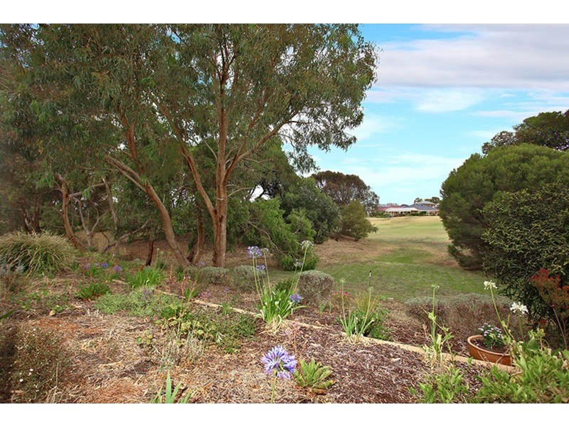 80 Rapid Drive, Mccracken SA 5211