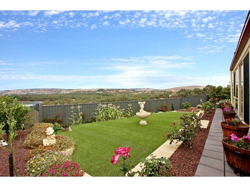45 Greenhills  Road, Victor Harbor SA 5211