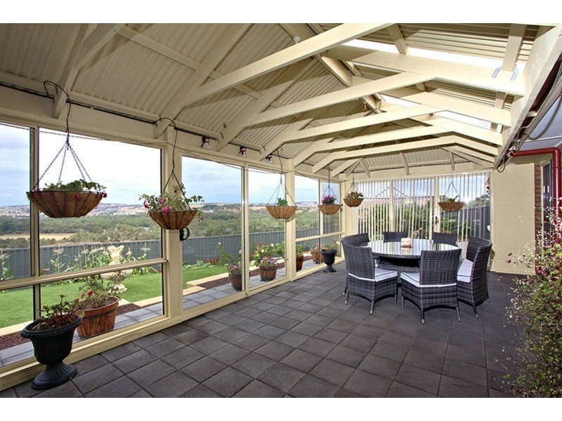 45 Greenhills  Road, Victor Harbor SA 5211
