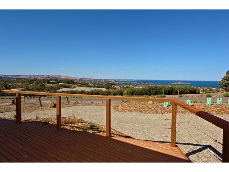 24 Tjilbruke Drive, Victor Harbor SA 5211