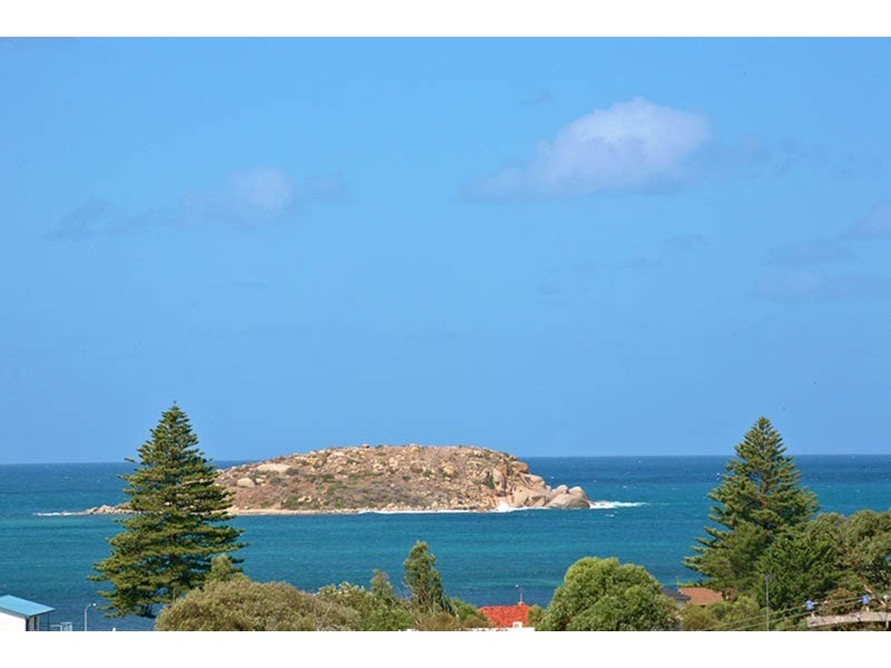 24 Seacrest Avenue, Encounter Bay SA 5211