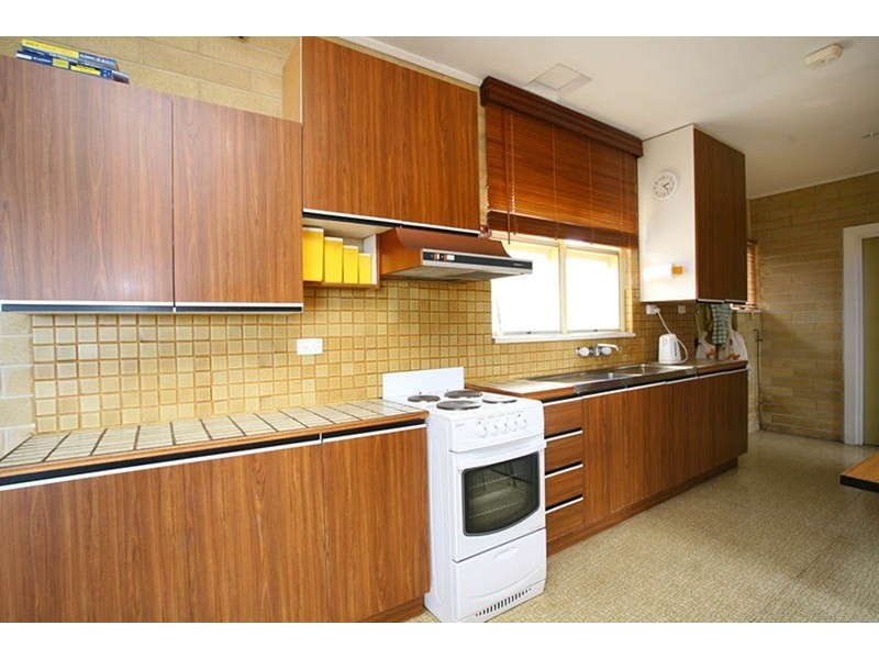 24 Seacrest Avenue, Encounter Bay SA 5211