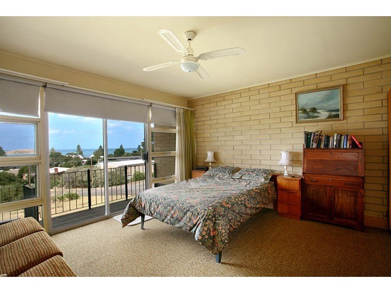 24 Seacrest Avenue, Encounter Bay SA 5211