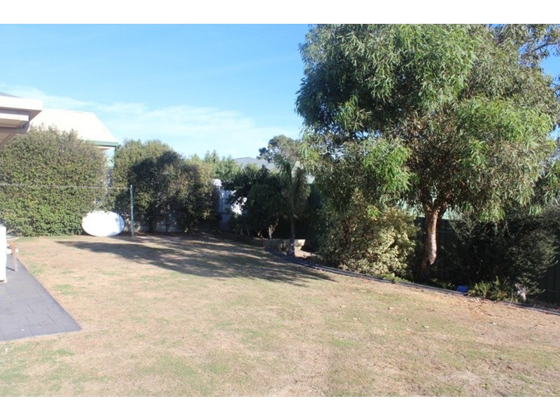 7 Yates Avenue, Hayborough SA 5211