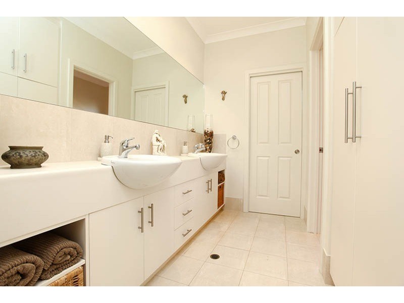 4 Missen Avenue, Hayborough SA 5211