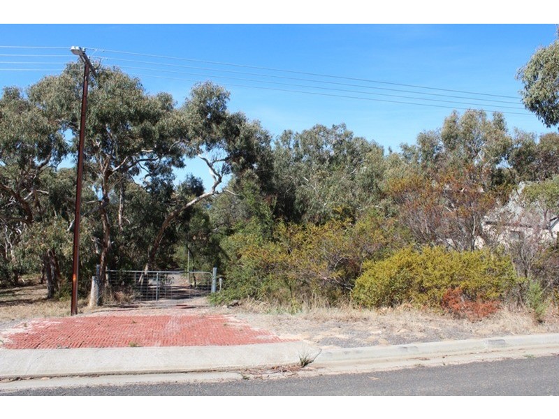 66 Warland Avenue, Victor Harbor SA 5211