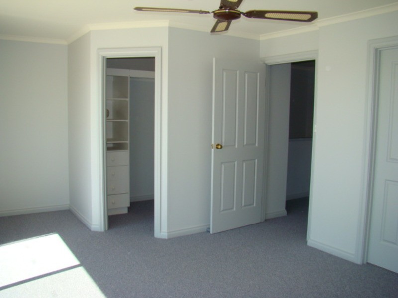 2a Islander  Drive, Encounter Bay SA 5211